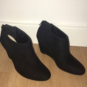 Nine West Black Bootie